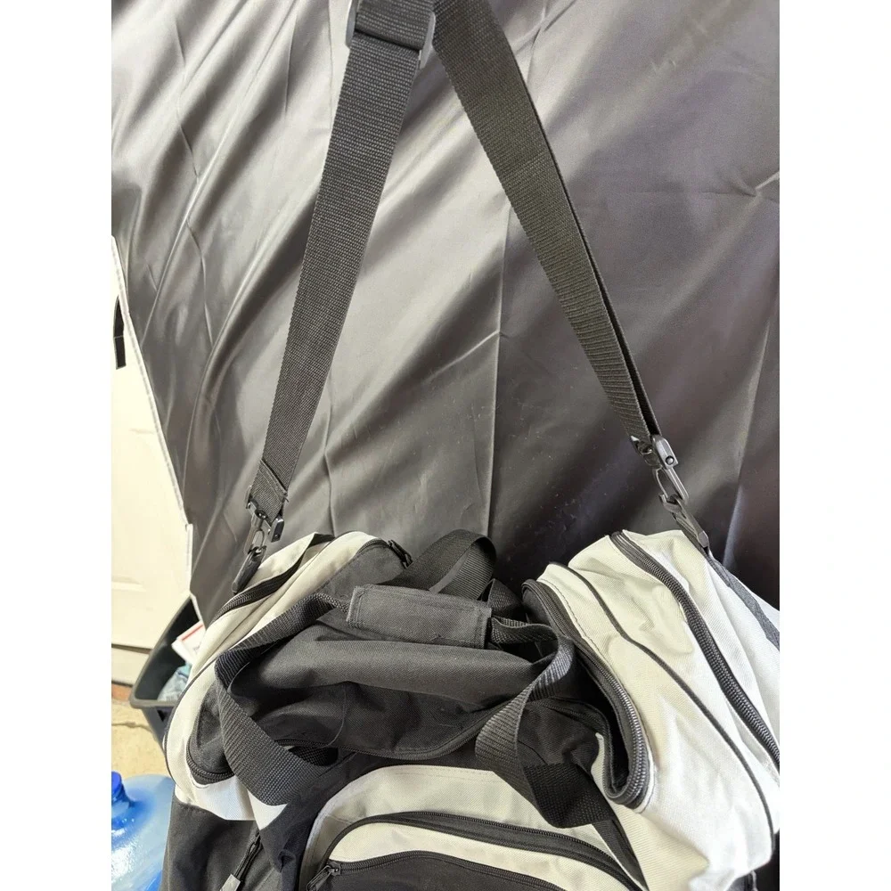 Terminix Duffle Bag - Picture 2 of 2